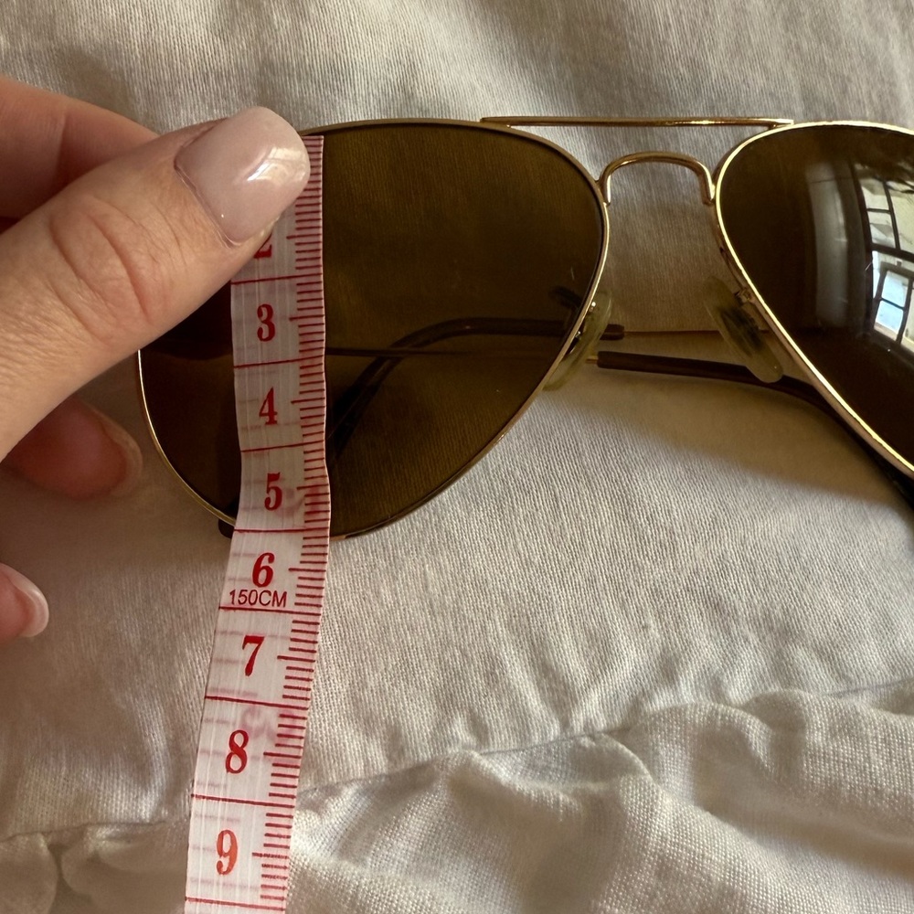 Ray Ban Aviators - Picture 3 of 3